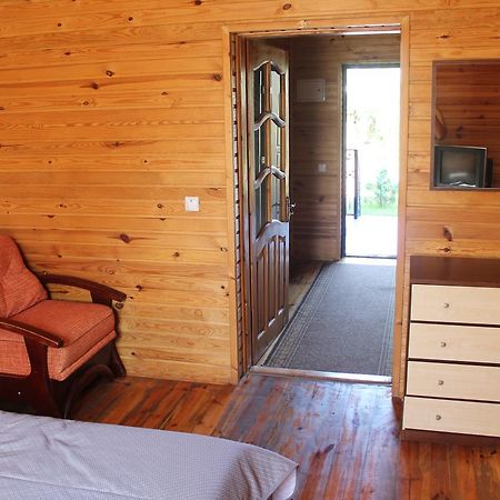 Hotel-Complex Mizh Triokh Ozer Свитязь Экстерьер фото