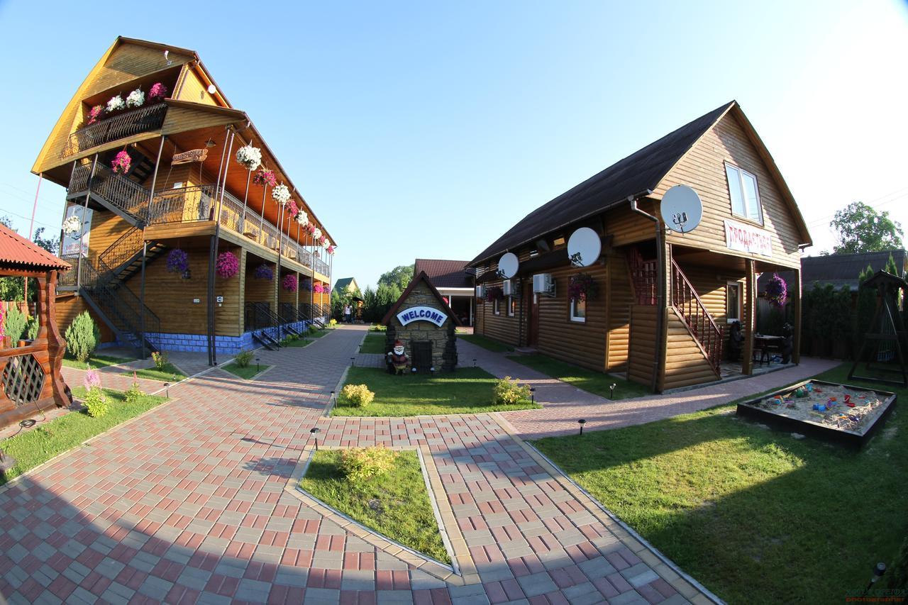 Hotel-Complex Mizh Triokh Ozer Свитязь Экстерьер фото