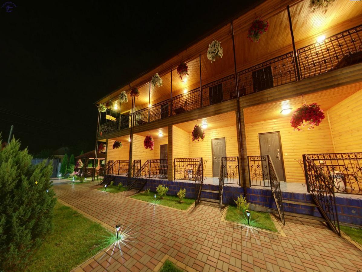 Hotel-Complex Mizh Triokh Ozer Свитязь Экстерьер фото