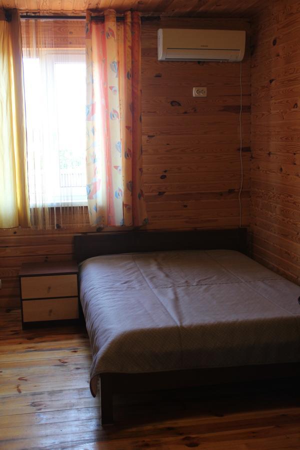Hotel-Complex Mizh Triokh Ozer Свитязь Экстерьер фото